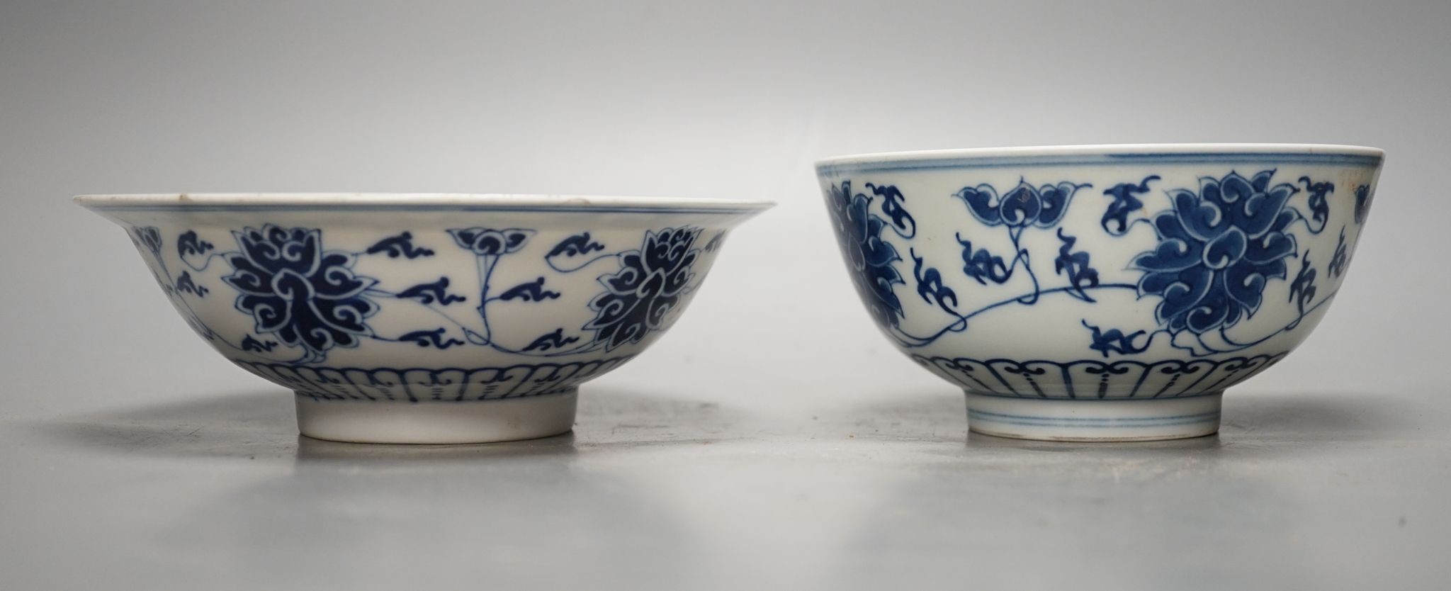 Two Chinese porcelain bowls, painted in underglaze blue, largest 17cm